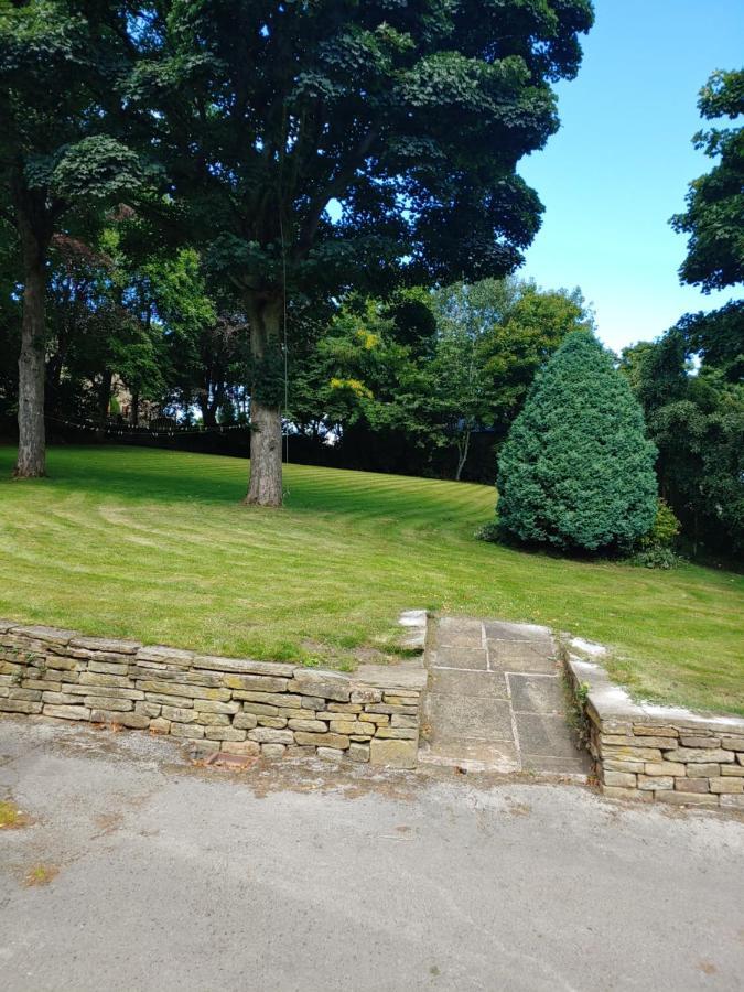 Pellcroft Cottage Holmfirth Bagian luar foto