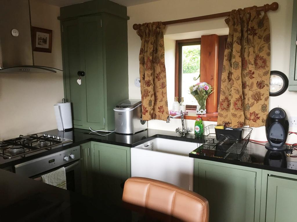 Pellcroft Cottage Holmfirth Bagian luar foto