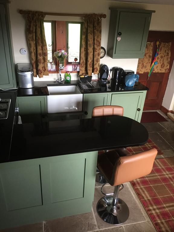 Pellcroft Cottage Holmfirth Bagian luar foto
